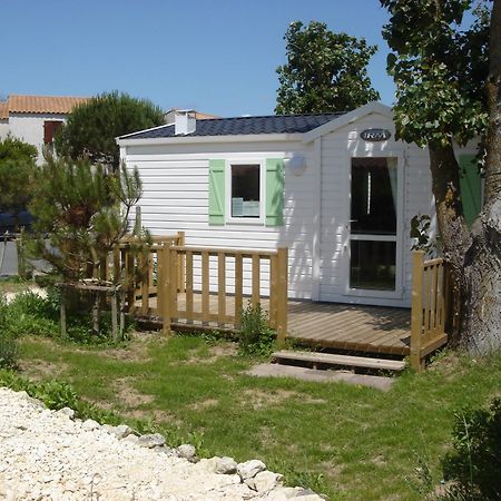 Camping Barataud Hotel Saint-Denis-d'Oleron Exterior photo