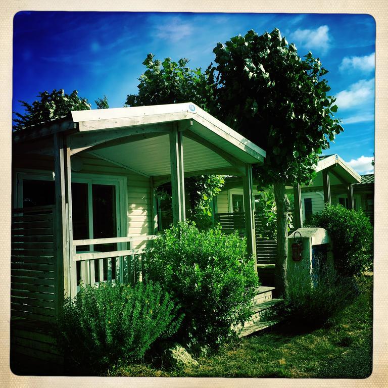 Camping Barataud Hotel Saint-Denis-d'Oleron Exterior photo